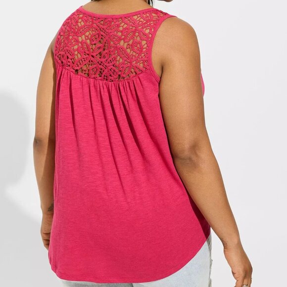 Torrid Cherries Jubilee Knit Square Neck Lace Inset Tank in Size 2 (18/20) - Picture 11 of 11